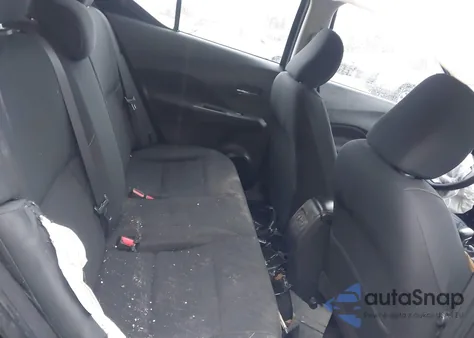 2021 Nissan Kicks Sv Xtronic Cvt из США, поврежденный, VIN 3N1CP5CV6ML483356